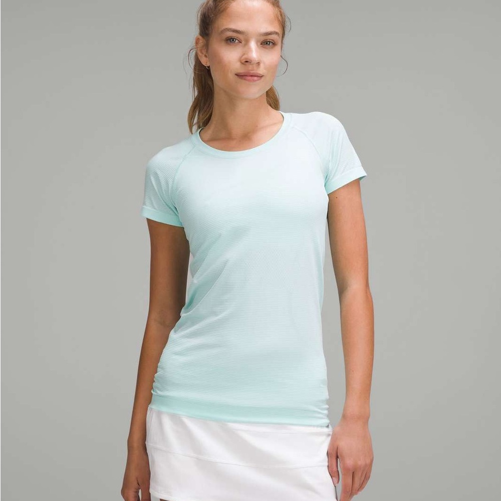 Lululemon swiftly tech short sleeve race length